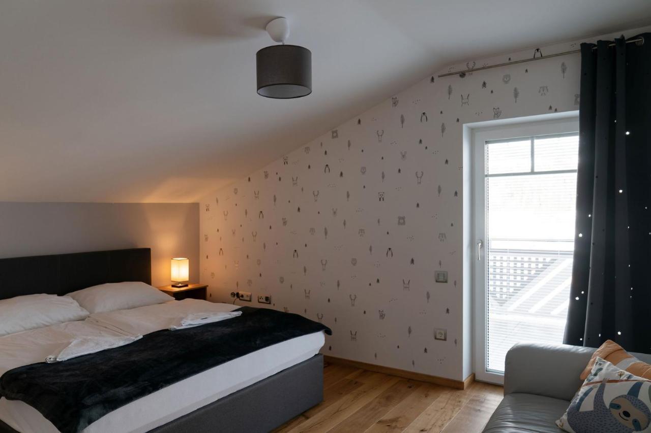 Vive Diem Haus im Ennstal Exterior photo